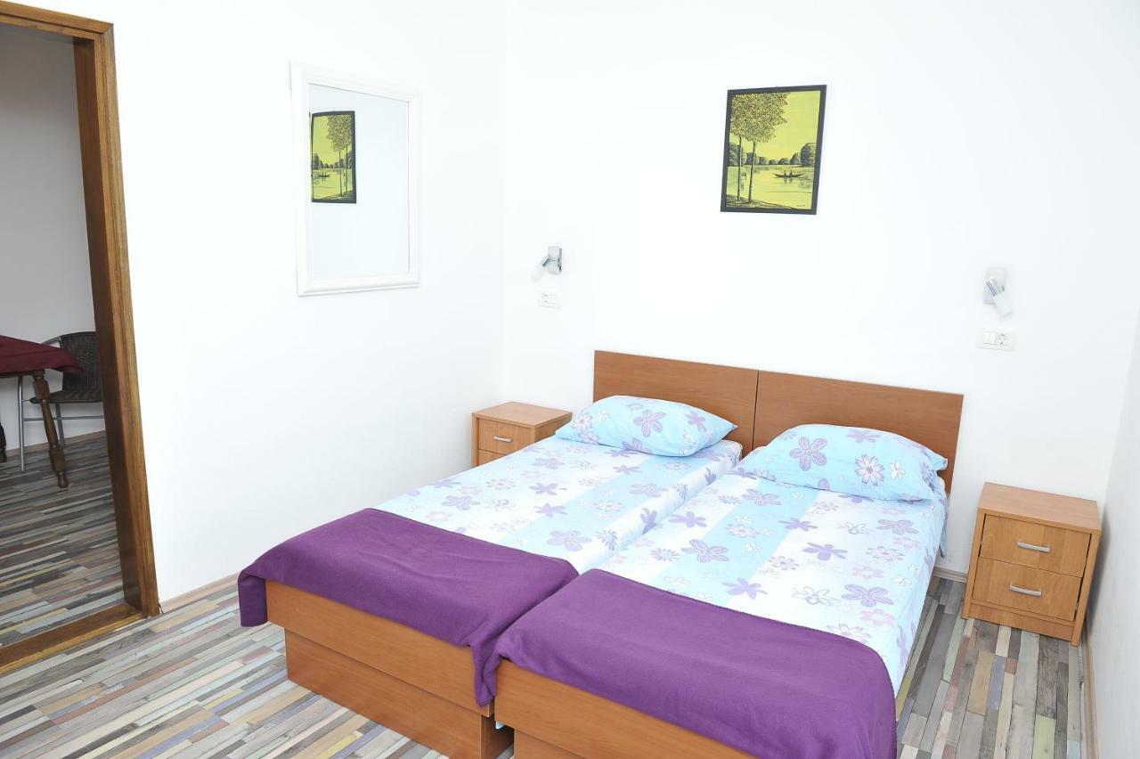 Apartments Neda Ploce  Zewnętrze zdjęcie